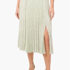 Halogen Light Green Pleated Midi Skirt